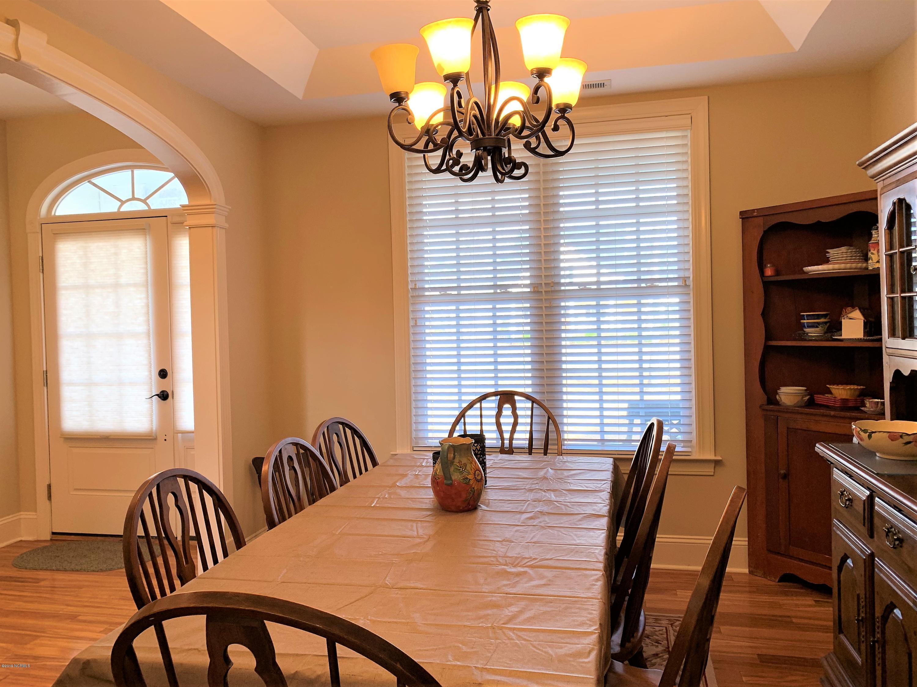 126 East Holly Ridge Road New Bern, NC 28562 - Photo 7 of 23 VERY BRIGHT