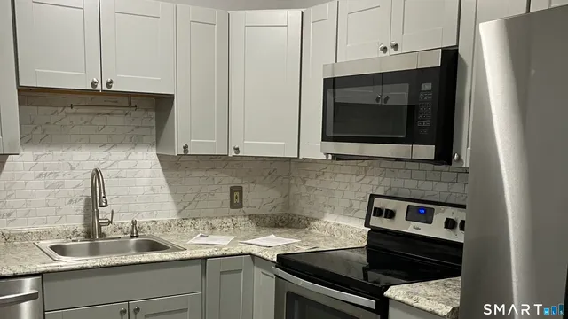 $174,900 | 38 Shirley Street, Unit 5, Waterbury, CT 06708