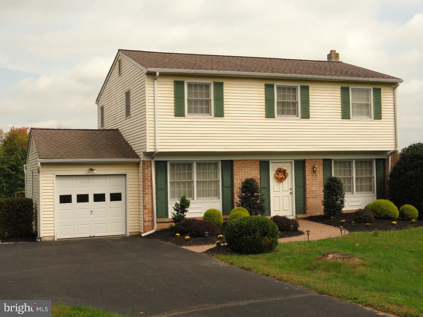 2365 Hill Road Perkiomenville, PA 18074 - Photo 1 of 27 Exterior Front