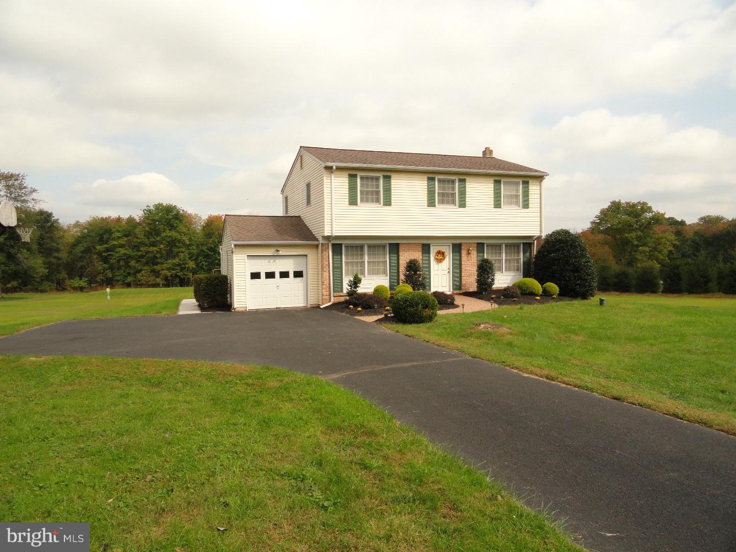 2365 Hill Road Perkiomenville, PA 18074 - Photo 2 of 27 Exterior Front