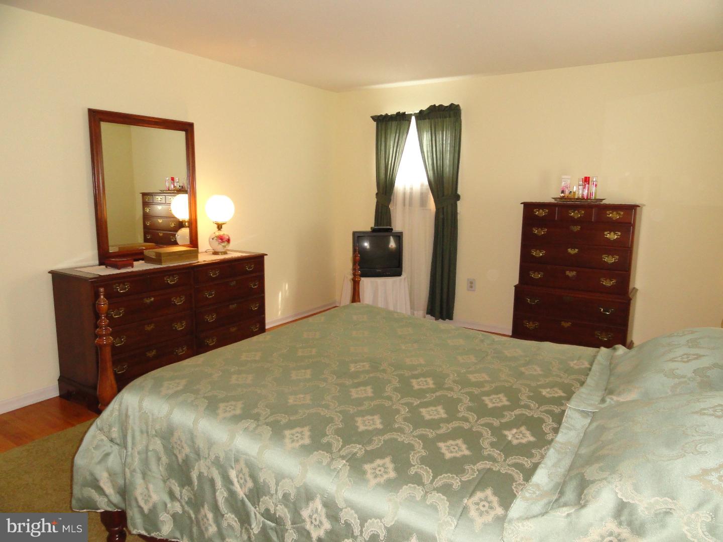 2365 Hill Road Perkiomenville, PA 18074 - Photo 17 of 27 Bedroom - Main