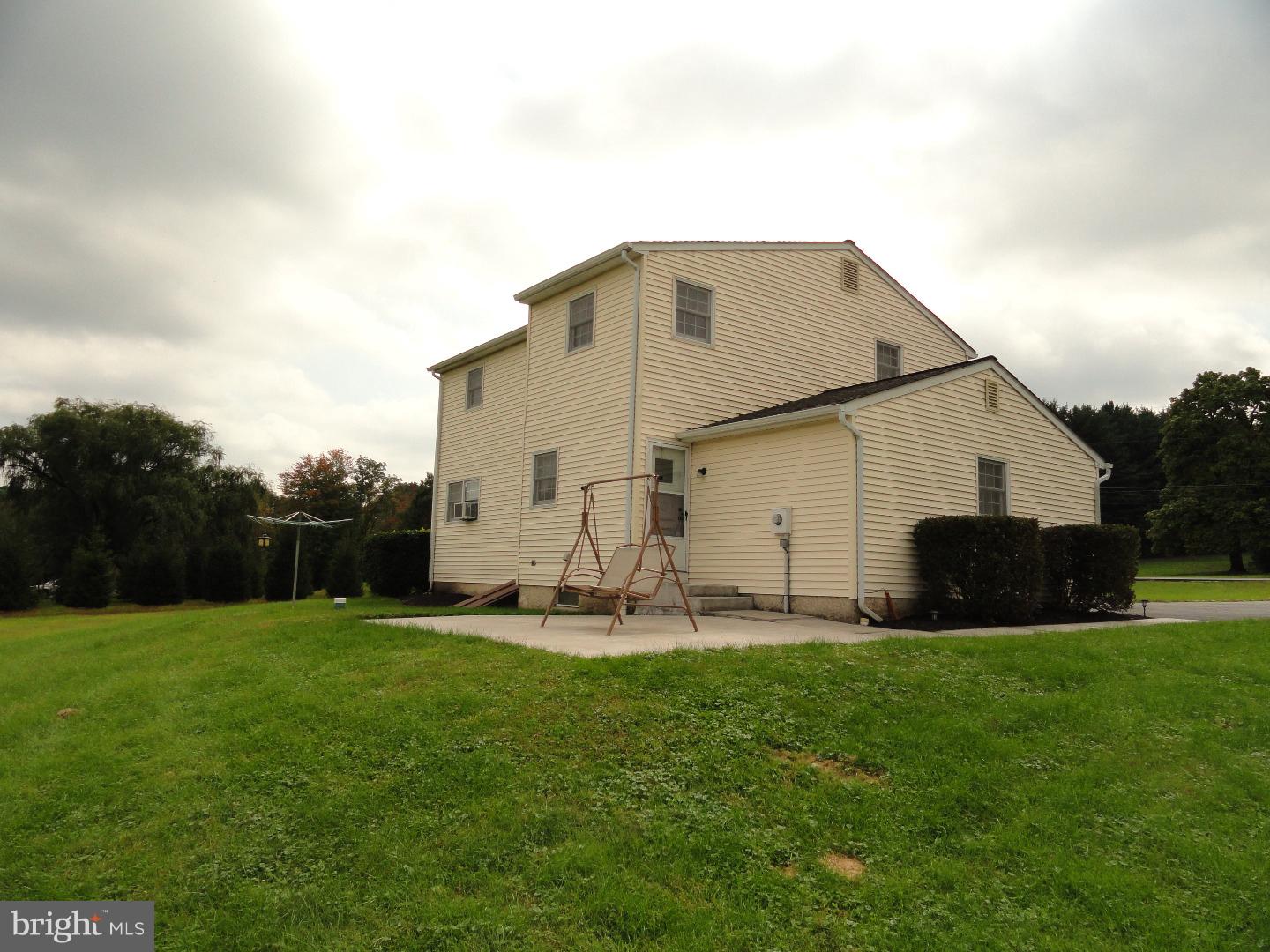 2365 Hill Road Perkiomenville, PA 18074 - Photo 24 of 27 Exterior Back