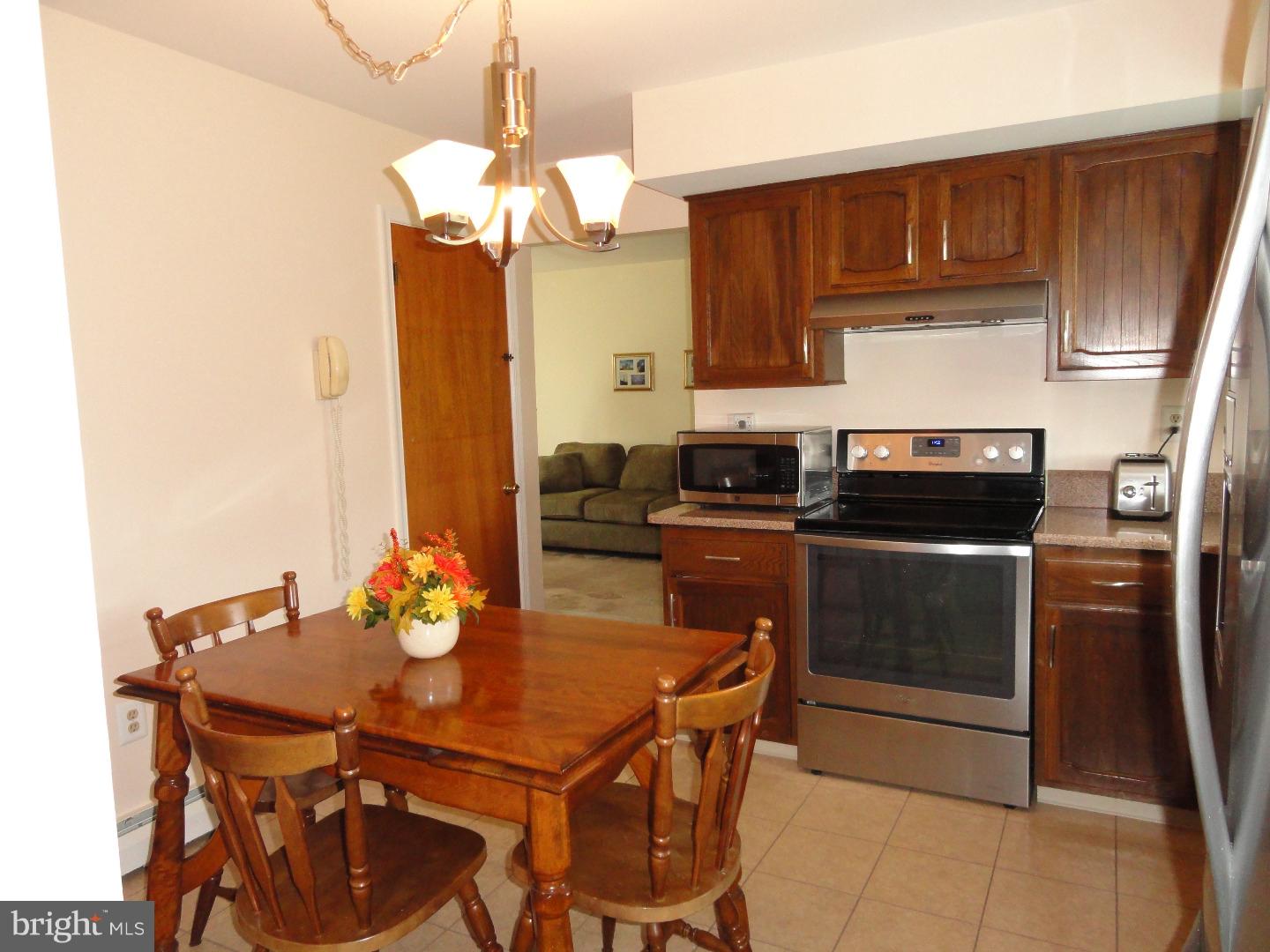 2365 Hill Road Perkiomenville, PA 18074 - Photo 5 of 27 Kitchen