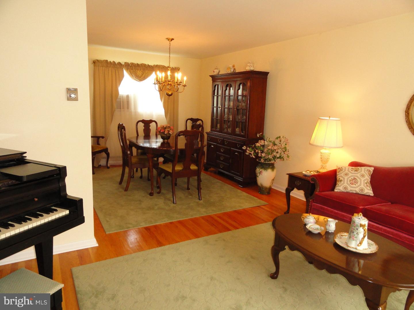 2365 Hill Road Perkiomenville, PA 18074 - Photo 8 of 27 Dining Room