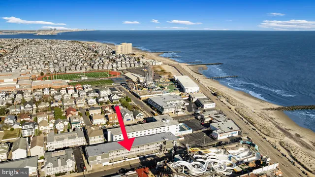 a view of a entryway