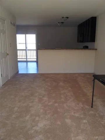 $235,000 | 309 Willott Square Drive, St. Peters, MO 63376