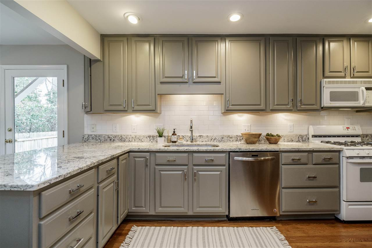100 East Whitaker Mill Road Raleigh, NC 27608 - Photo 10 of 25 Photo 10