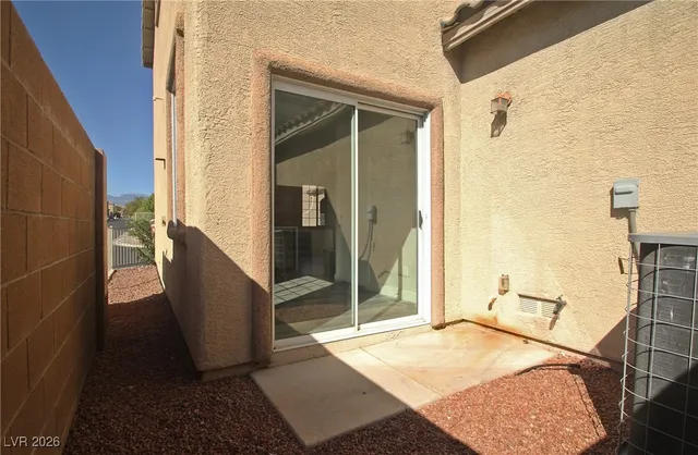 $2,050 | 7916 Violet Dawn Street, Las Vegas, NV 89149