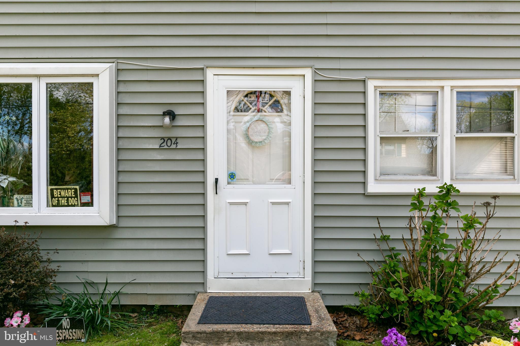 204 2nd Street Rancocas, NJ 08073 - Photo 3 of 7 Front Door