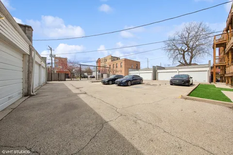 $299,900 | 3976 South Ellis Avenue, Unit GS, Chicago, IL 60653