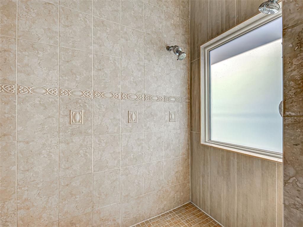 1801 Highland Road Osprey, FL 34229 - Photo 24 of 40 a view of a bathroom