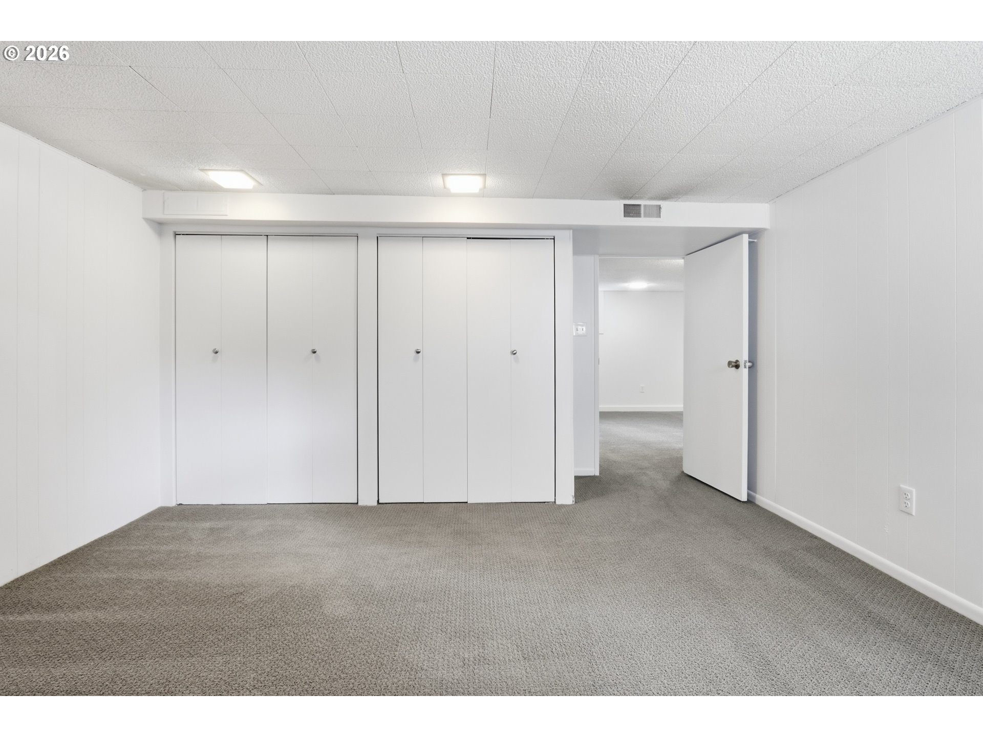 3326 Northeast 60th Avenue Portland, OR 97213 - Photo 38 of 46 a view of an empty room