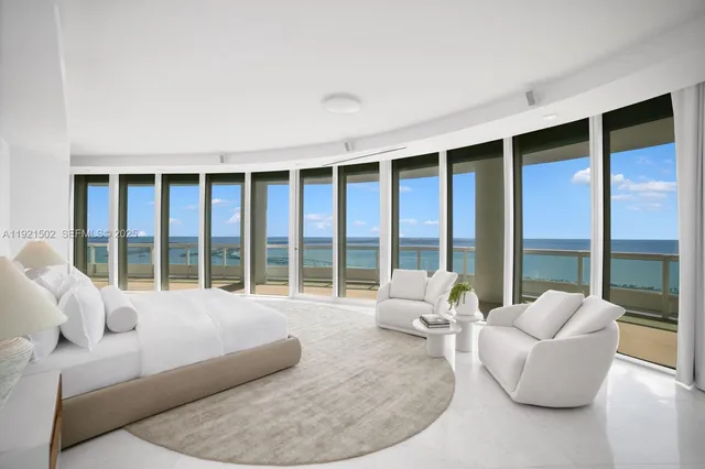 $11,990,000 | 1643 Brickell Avenue, Unit PH4902, Miami, FL 33129
