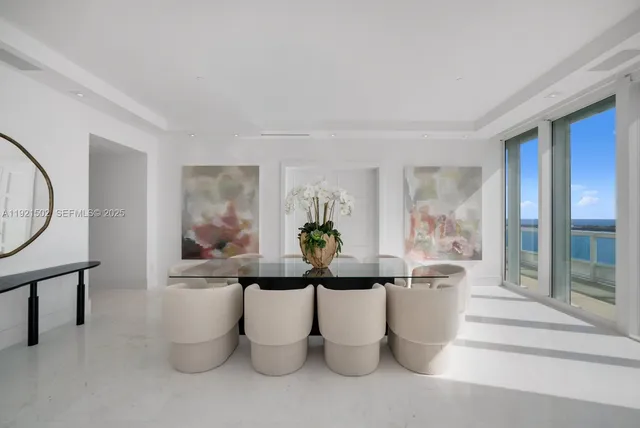 $11,990,000 | 1643 Brickell Avenue, Unit PH4902, Miami, FL 33129