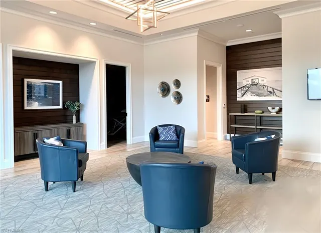 $425,000 | 8520 Naples Heritage Drive, Unit 923, Naples, FL 34112