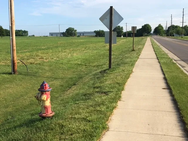 a park view with a entertaining space