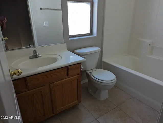 $2,350 | 1209 South Roger Way, Chandler, AZ 85286