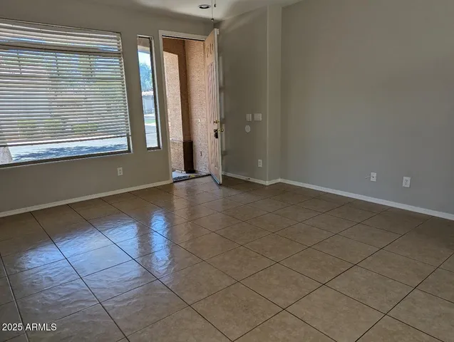 $2,350 | 1209 South Roger Way, Chandler, AZ 85286