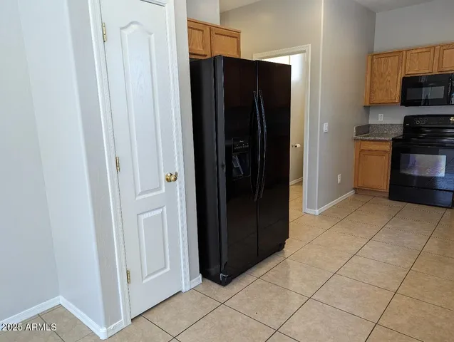 $2,350 | 1209 South Roger Way, Chandler, AZ 85286