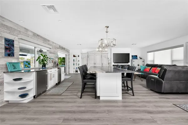 $874,900 | 391 VÃa Esplanade, Punta Gorda, FL 33950