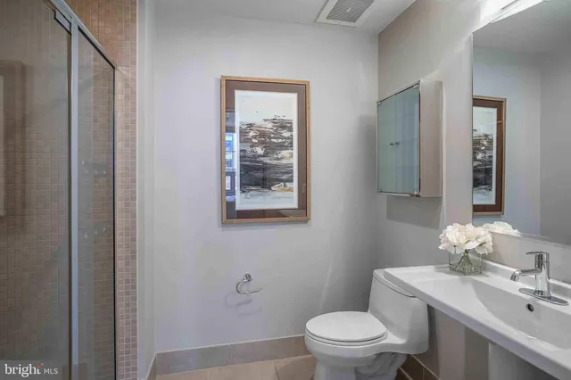 $3,000 | 2125 14th Street Northwest, Unit 205, Washington, DC 20009