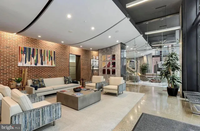 $3,000 | 2125 14th Street Northwest, Unit 205, Washington, DC 20009