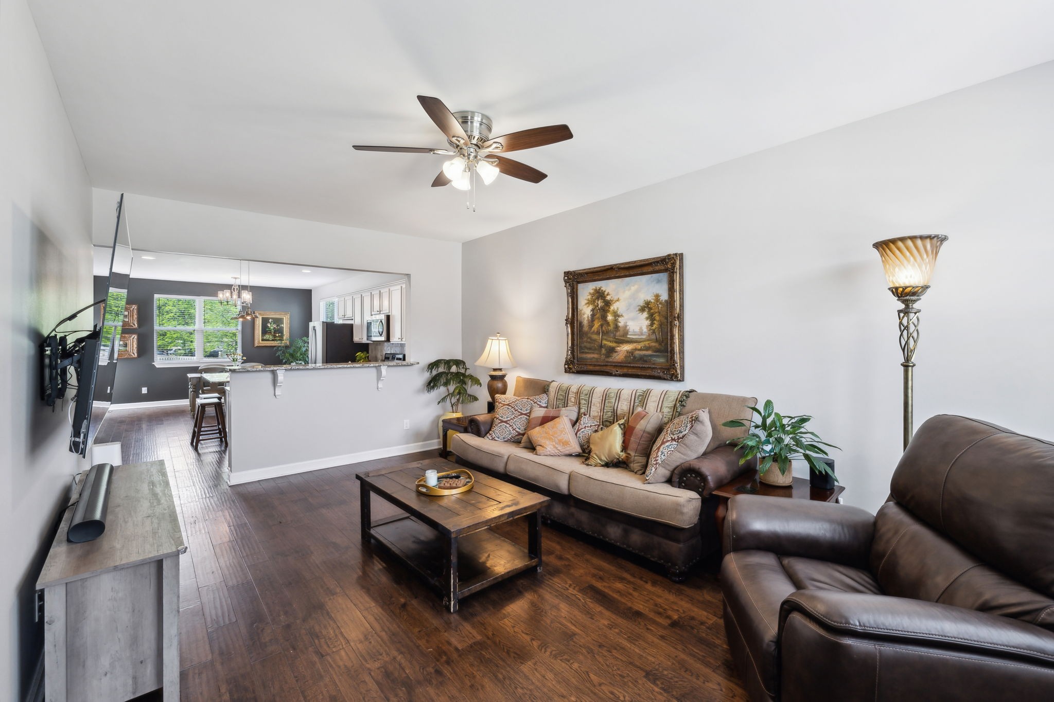712 Ellie Drive Madison, TN 37115 - Photo 4 of 35 a living room with furniture and a wooden floor
