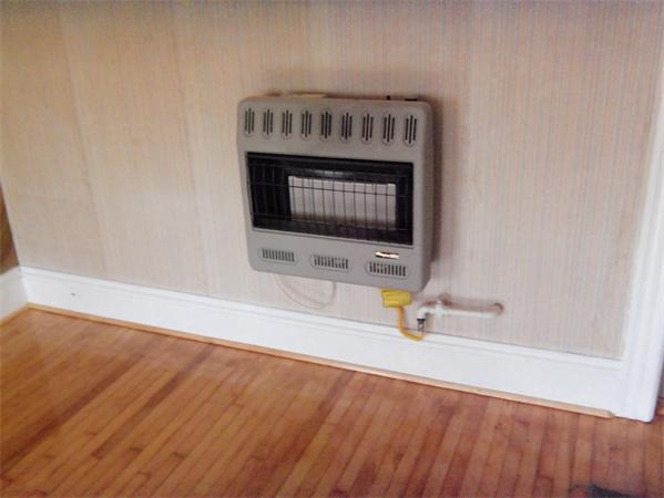 2 A Homestead Avenue Worcester, MA 01610 - Photo 8 of 17