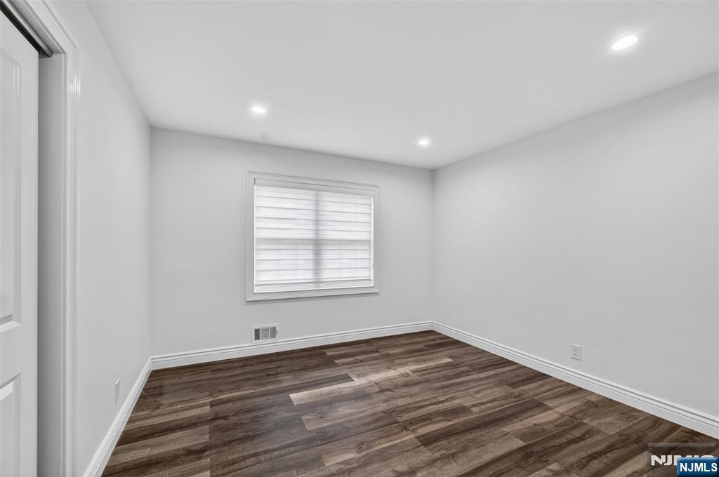 436 Ruckman Road Closter, NJ 07624 - Photo 17 of 33