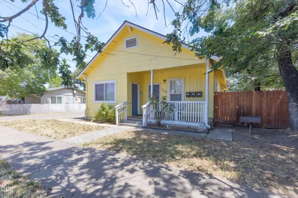 $362,000 | 108 North Columbus Avenue, Medford, OR 97501