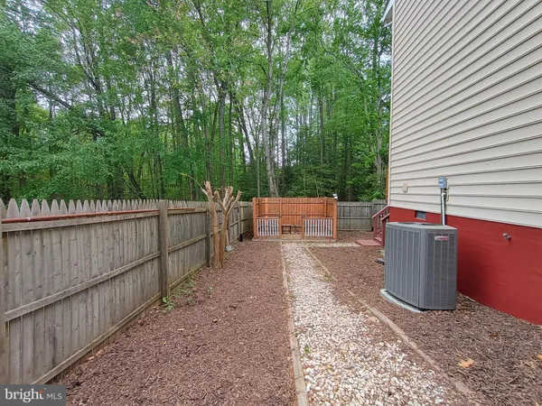 $2,100 | 5 Red Fern Lane, Stafford, VA 22554