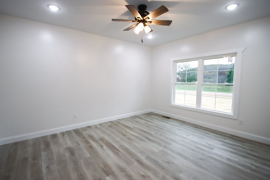 802 Frank Anderson Road Sparta, TN 38583 - Photo 11 of 20 Gallery Image 11