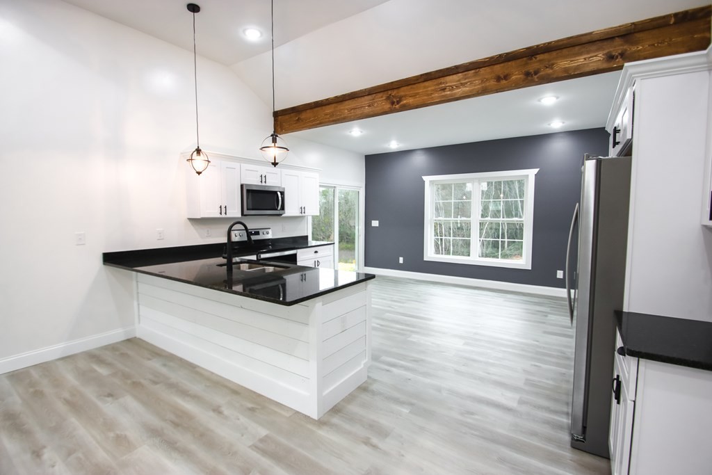 802 Frank Anderson Road Sparta, TN 38583 - Photo 7 of 20 Gallery Image 7