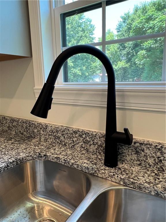 132 Koontz Avenue Lexington, NC 27295 - Photo 3 of 25