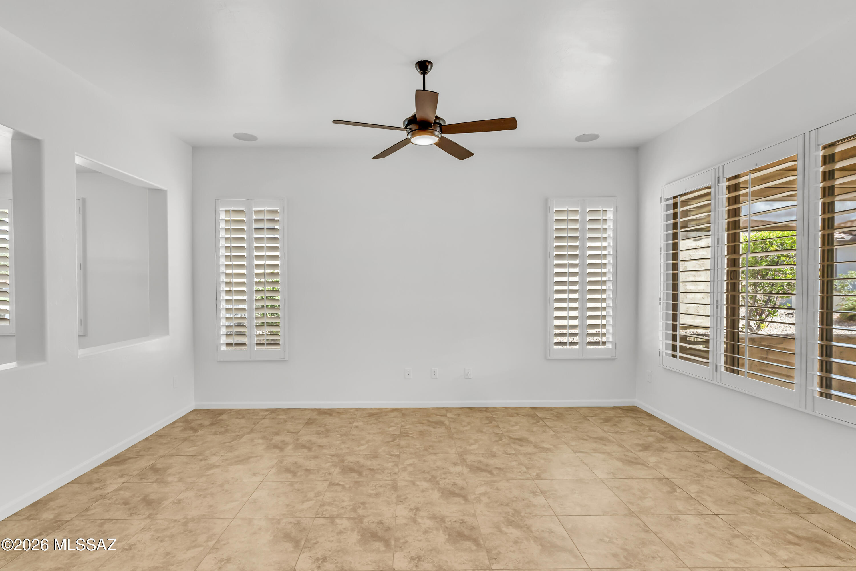 60995 East Shale Road Oracle, AZ 85623 - Photo 7 of 50 Great Room