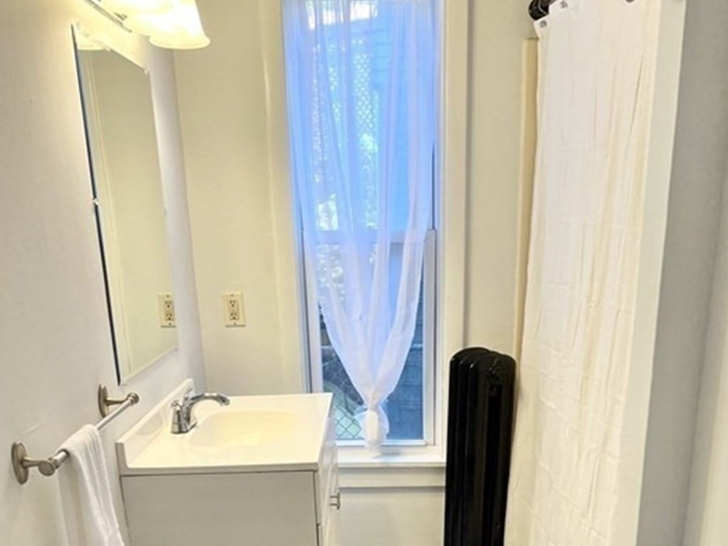 65 Prospect Street Worcester, MA 01605 - Photo 16 of 39