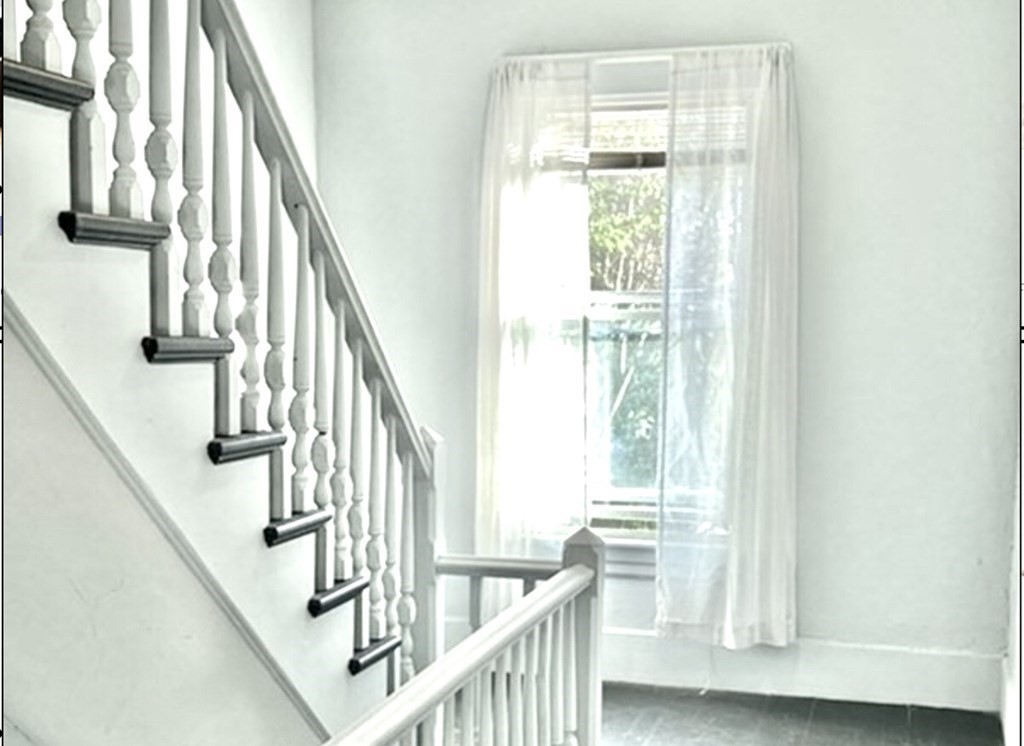 65 Prospect Street Worcester, MA 01605 - Photo 17 of 39