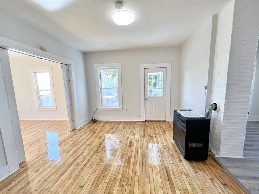 65 Prospect Street Worcester, MA 01605 - Photo 19 of 39