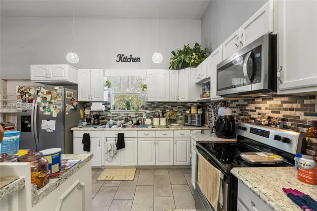 $1,100,000 | 3161 West Appaloosa, Kissimmee, FL 34746