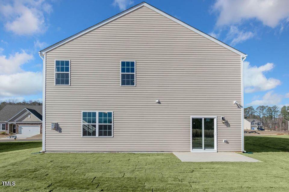 816 Canis Minor Road Wendell, NC 27591 - Photo 29 of 43 * Photos are for representative purposes only. *