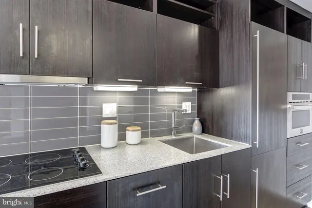 $2,495 | 2422-2424 17th Street Northwest, Unit 301, Washington, DC 20009