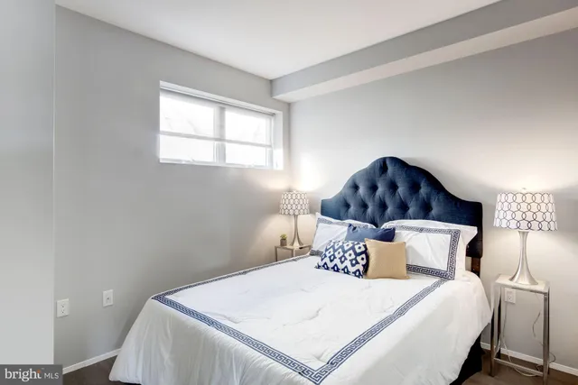 $2,495 | 2422-2424 17th Street Northwest, Unit 301, Washington, DC 20009