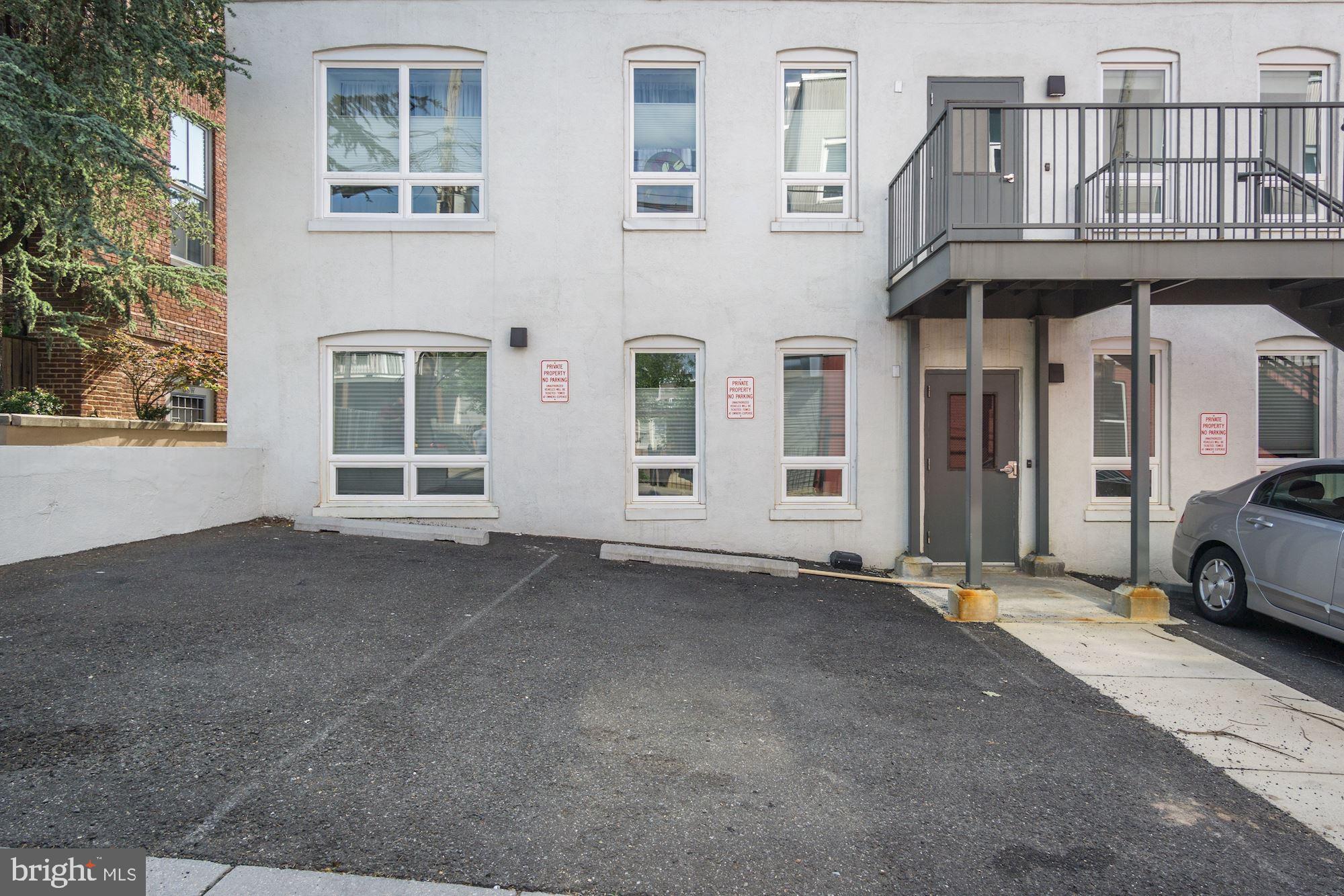 2422-2424 17th Street Northwest, Unit 301 Washington, DC 20009 - Photo 28 of 31 a view of a house with a balcony