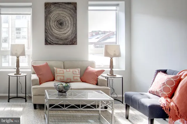 $2,495 | 2422-2424 17th Street Northwest, Unit 301, Washington, DC 20009