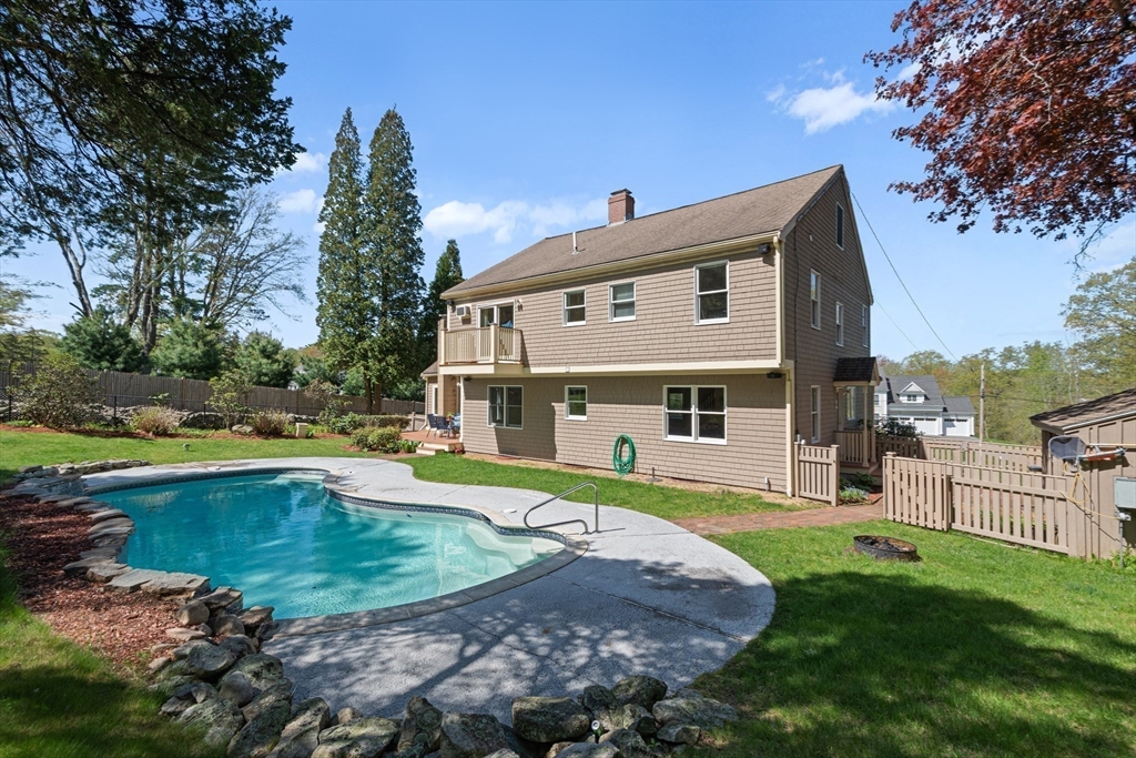122 Deerfoot Road Southborough, MA 01772 - Photo 34 of 38