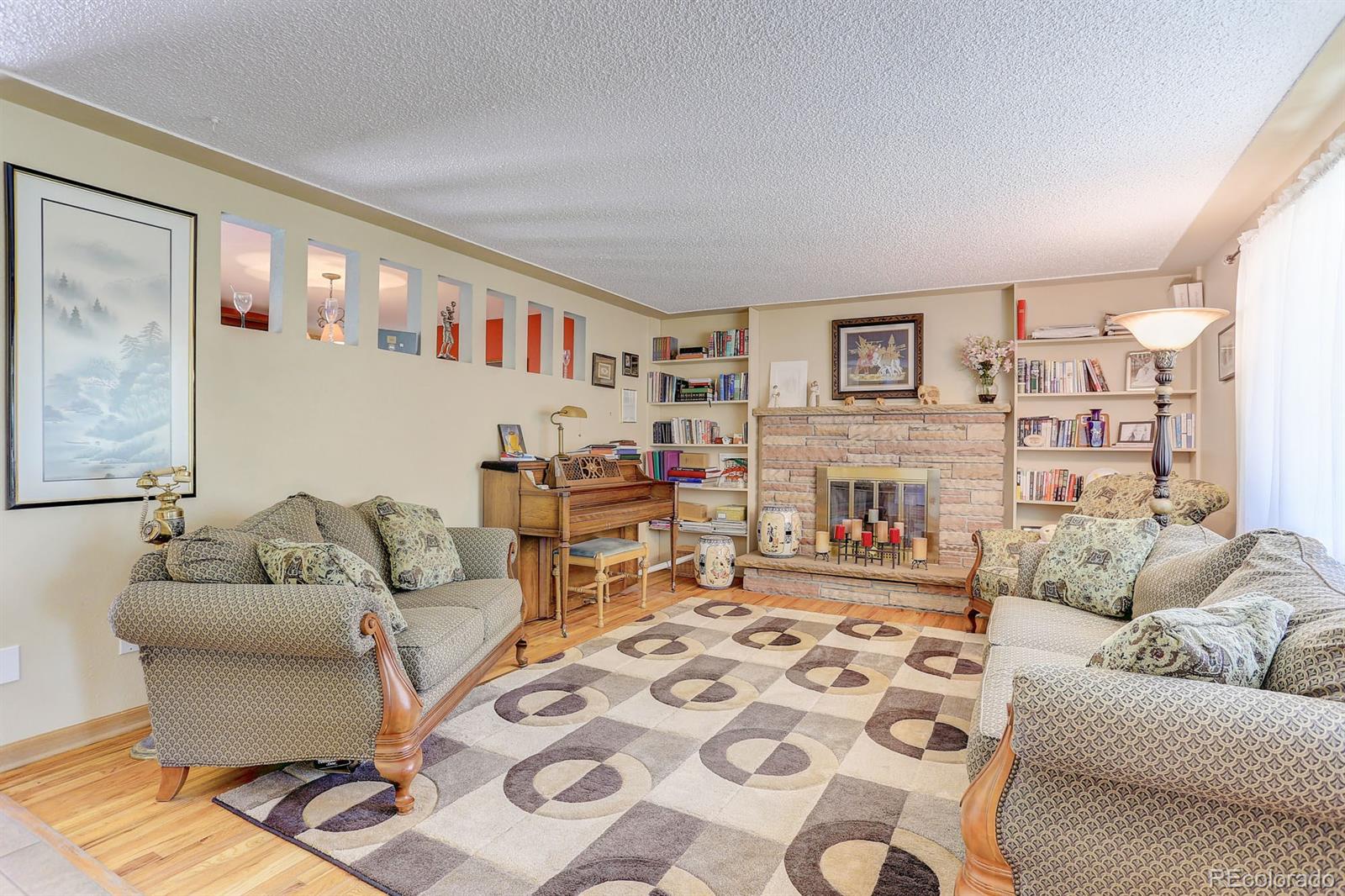 8941 Morton Road Niwot, CO 80503 - Photo 3 of 27 Gallery Image 3
