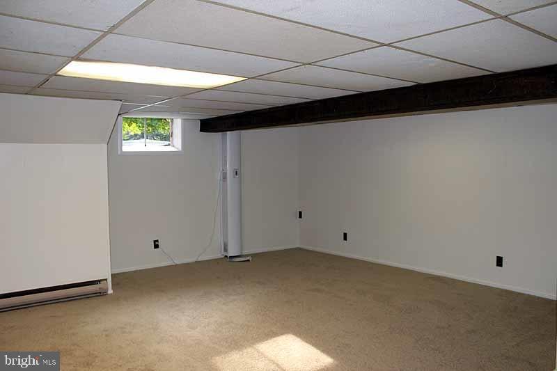 329 Rhoda Drive Lancaster, PA 17601 - Photo 8 of 22 Gallery Image 8