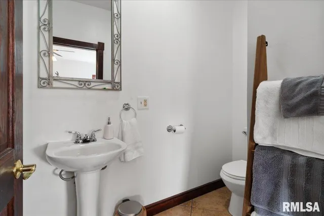 $1,300,000 | 6156 Chautauqua Road, Murphysboro, IL 62966