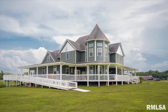 $1,300,000 | 6156 Chautauqua Road, Murphysboro, IL 62966