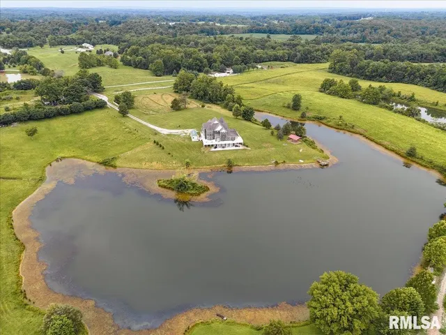 $1,300,000 | 6156 Chautauqua Road, Murphysboro, IL 62966